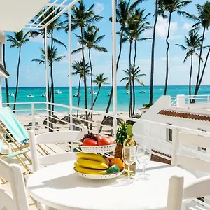 https://tropical-village-los-corales.comcaribbean.com
