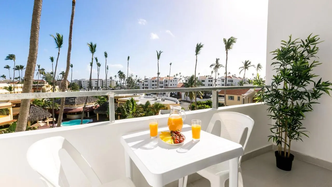 Ducassi Suites Rooftop Pool - Beach Club And Spa Punta Cana Hotel