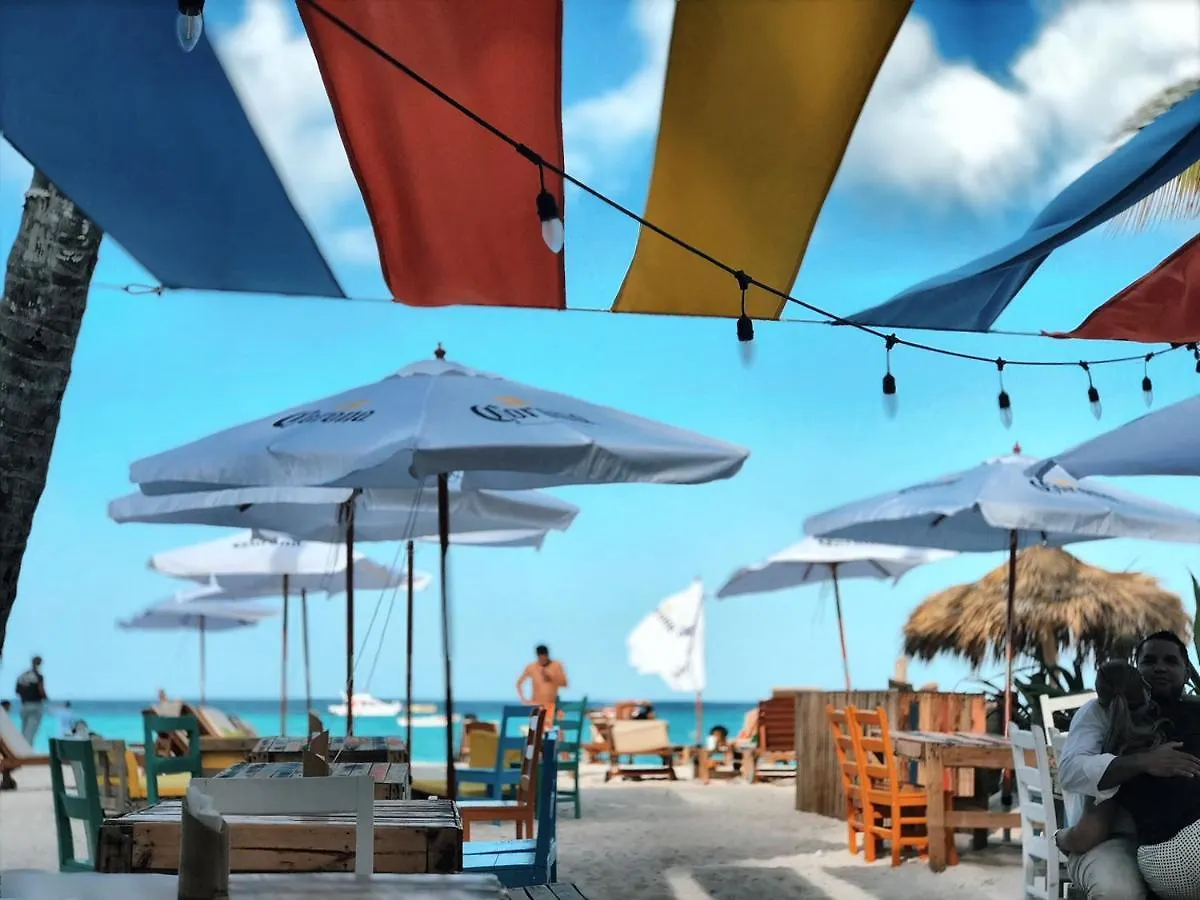 Ducassi Suites Rooftop Pool - Beach Club And Spa Punta Cana